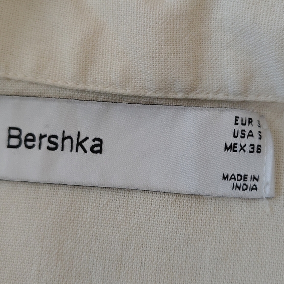 Bershka Men's Beige Graphic Shirt Size S - Picture 6 of 8